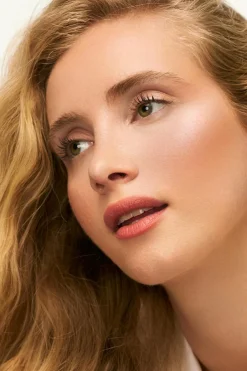 Best Eclo Blush highlighter