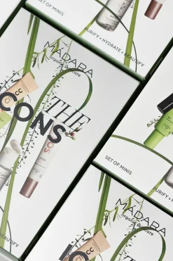 Discount Mádara Cosmetics Coffret les iconiques avec CC Crème anti-pollution SPF15 light