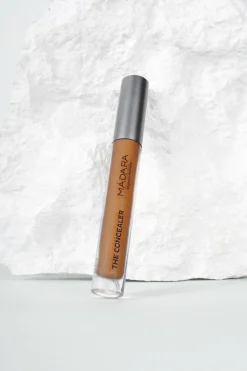 Best Mádara Cosmetics Correcteur anti-cernes