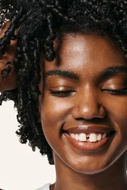 New OLAPLEX Crème coiffante réparatrice sans rinçage n°6