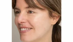 Innisfree Crème gel éclat aux Cerisiers à Fleurs et à la Niacinamide