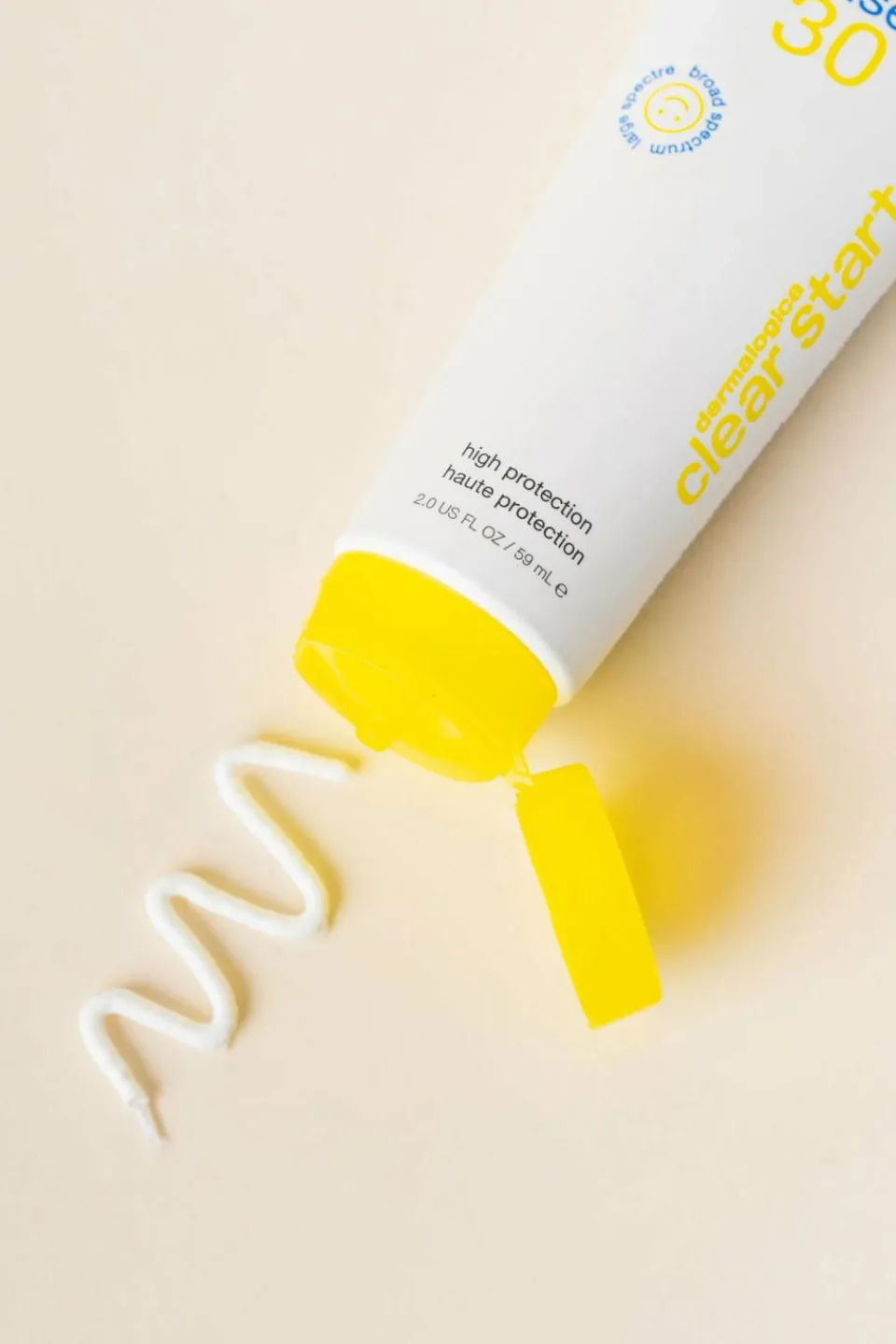 Outlet Dermalogica Crème hydratante et matifiante Clearing Defense SPF30