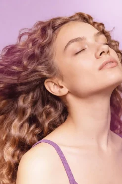 Sale Energie Fruit Crème légère hydratante pour cheveux bouclés