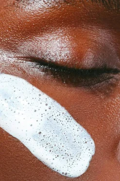 Discount Clarins Doux nettoyant moussant apaisant pour peaux normales à sèches