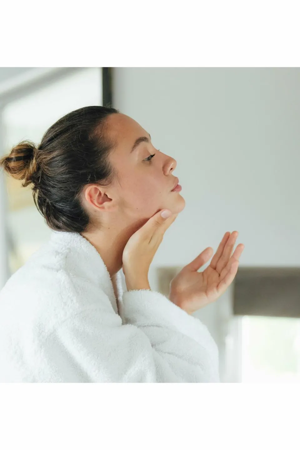 Discount LABORATOIRES DE BIARRITZ Fluide hydratant visage peaux normales à mixtes HYDRA-PROTECT+