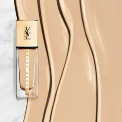 Sale Yves Saint Laurent Fond de teint fluide Touche Éclat