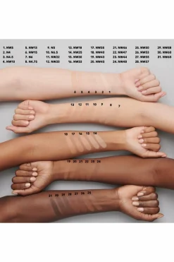 Sale M.A.C Fond de teint mat Studio Fix SPF15