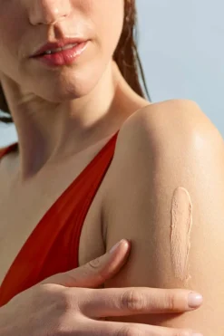 Best LABORATOIRES DE BIARRITZ Lait solaire invisible SPF50 visage & corps