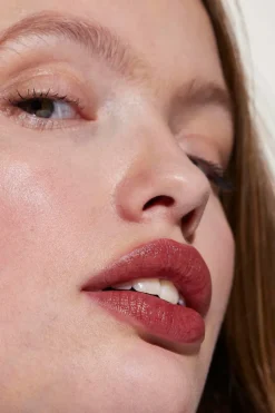 Hot Yolaine Le Baume Teinté