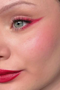 Hot All Tigers Le Multi – Crayon 3-en-1 yeux, joues & lèvres