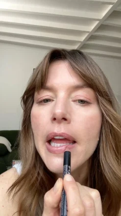 Hot All Tigers Le Multi – Crayon 3-en-1 yeux, joues & lèvres