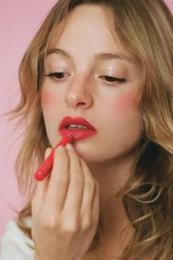 Best Yolaine Les crayons à lèvres – Les Rouges