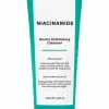 Hot Q+A Nettoyant exfoliant doux à la niacinamide