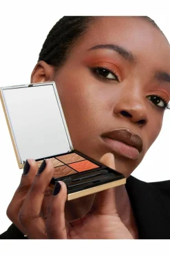 Sale Yves Saint Laurent Palette de 4 ombres à paupières Couture Mini Clutch