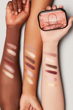 Hot M.A.C Palette d’ombres à paupières Connect In Colour