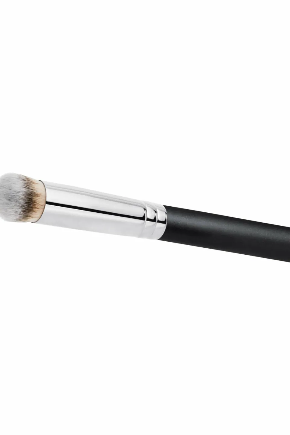 Outlet M.A.C Pinceau anti-cernes