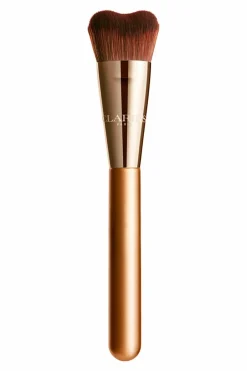 Clarins Pinceau fond de teint inspiré du Gua Sha