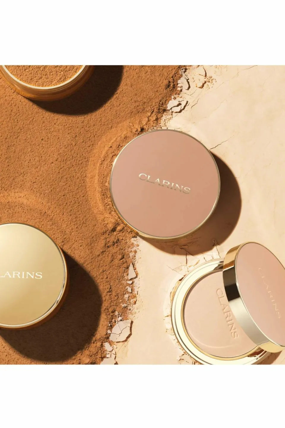 New Clarins Poudre compacte matifiante infusée au lait de pêcher Ever Matte Compact Powder