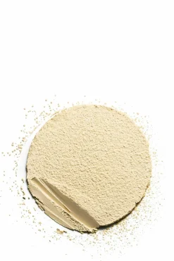 Hot Clarins Poudre libre matifiante infusée au lait de pêcher Ever Matte Loose Powder