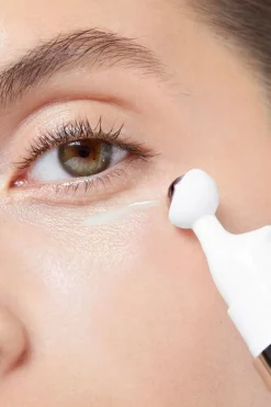 Sale Polaar Roll-on défatigant regard instantané Icy Magic au Ginseng de Sibérie