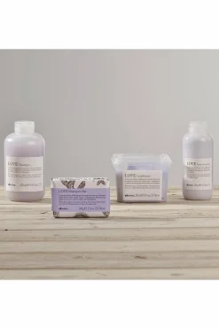 Best Davines Shampoing solide lissant Love