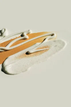 Sale Erborian Soin corps perfecteur teinté CC Body