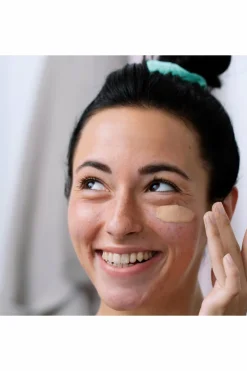 Clearance SVR Soin teinté intensif unifiant boutons, points noirs, anti-marques Sebiaclear