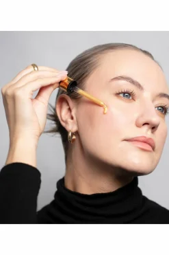 Clearance Antipodes Sérum à la vitamine C & à l’acide hyaluronique végétal Glow Ritual