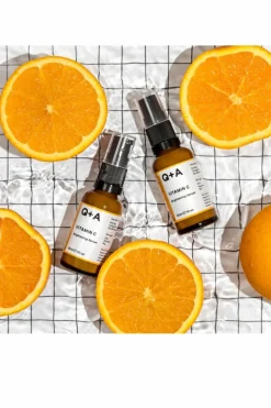 Clearance Q+A Sérum éclaircissant à la vitamine C