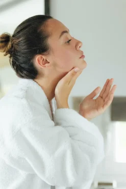 Sale LABORATOIRES DE BIARRITZ Sérum repulpant visage HYDRA-PROTECT+