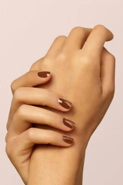 Hot Manucurist Vernis semi-permanent Green Flash Les marrons, gris & noirs