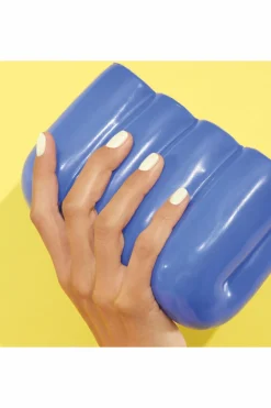 Discount Manucurist Vernis semi-permanent Green Flash Les blancs, naturels & beiges